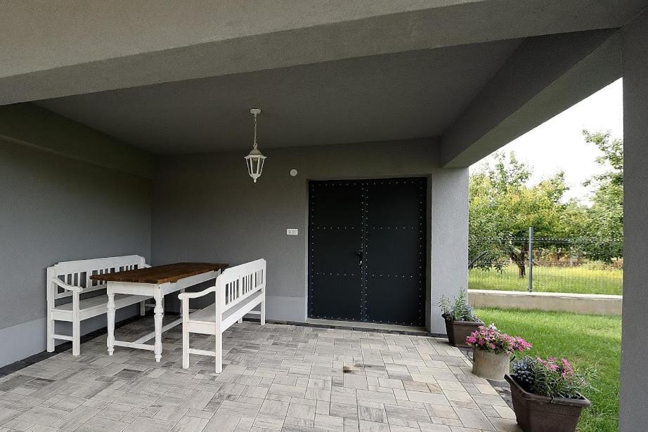 Vintage Home Lelle Balatonlelle Exterior foto